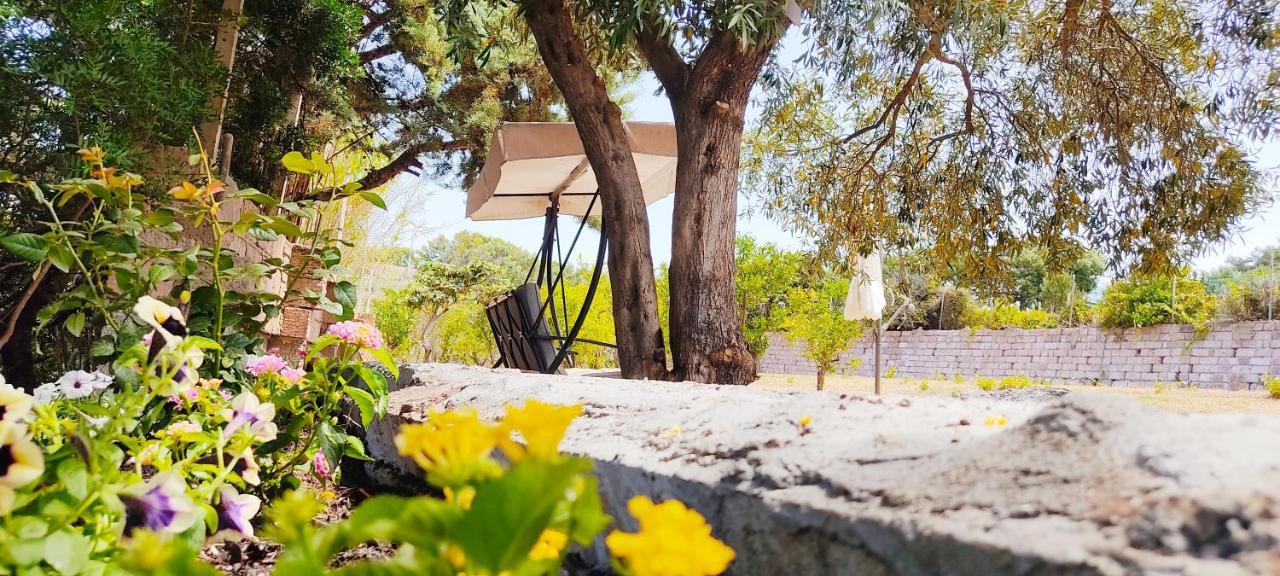 Appartamento La Dolce Vista Magomadas Esterno foto